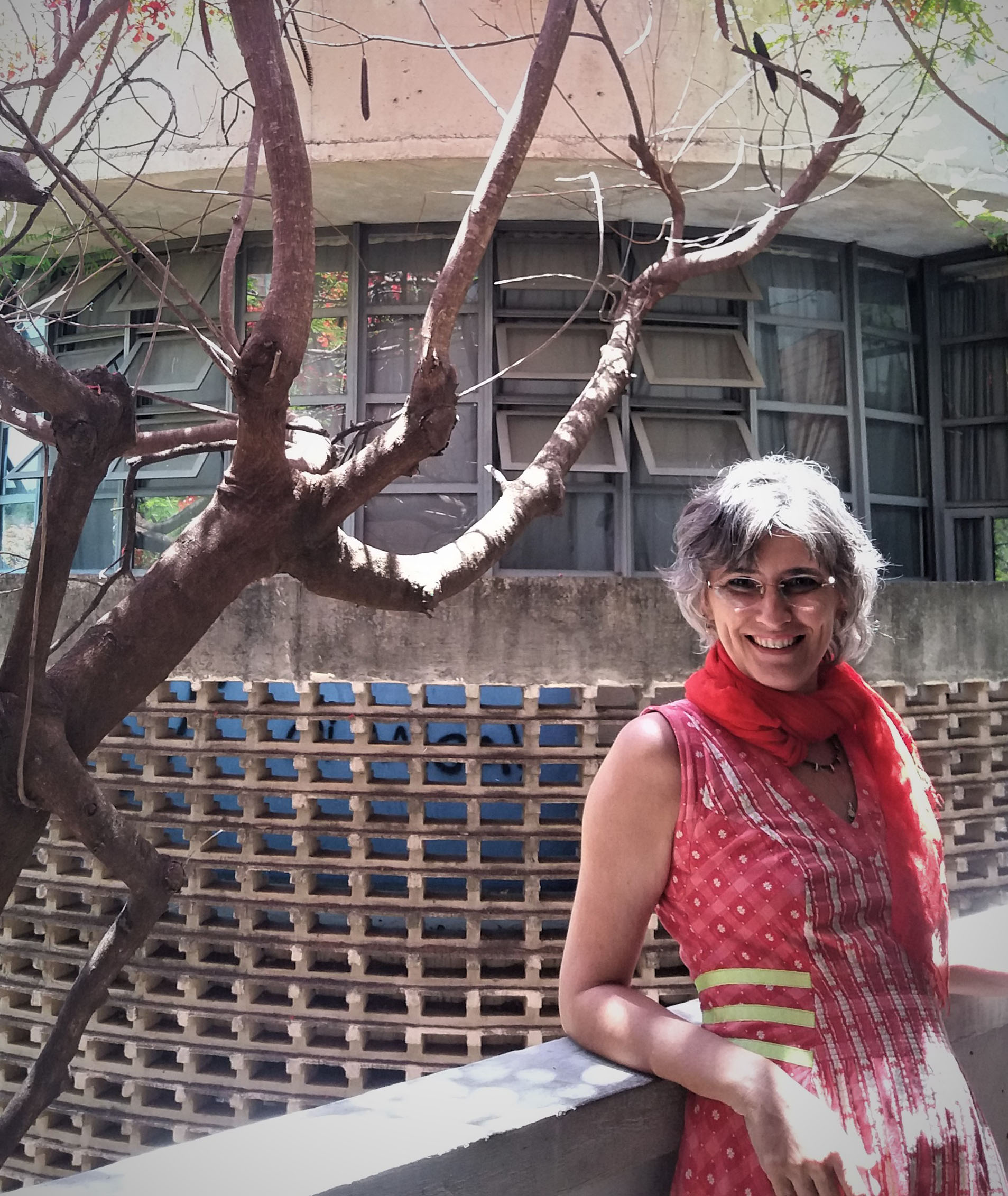 Professora Márcia Almada